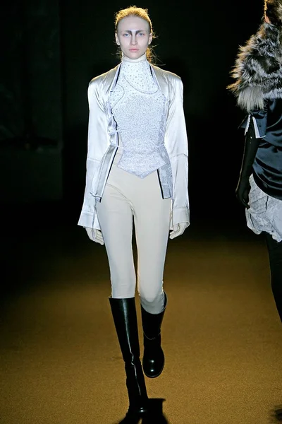 Look 53